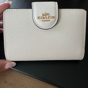 Brand New beige leather Coach wallet